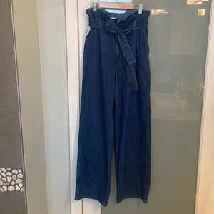 Women's High-Waisted Blue Jeans